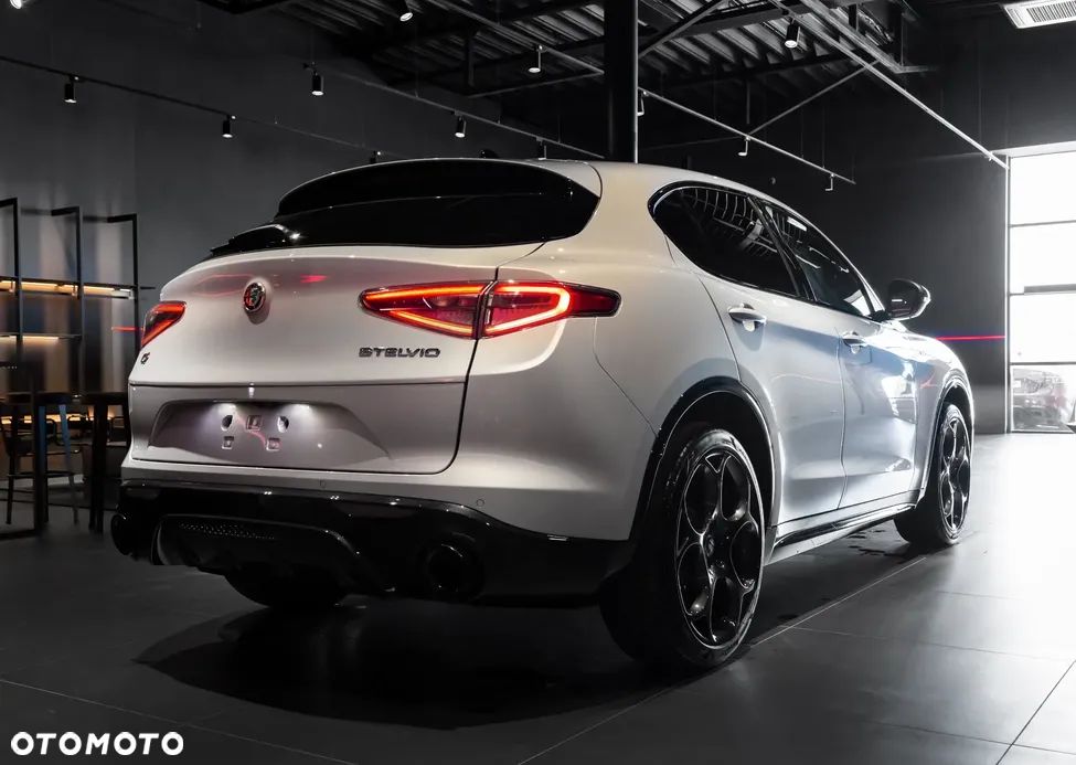 Alfa Romeo Stelvio 2.2 JTDM Veloce Q4 - 5