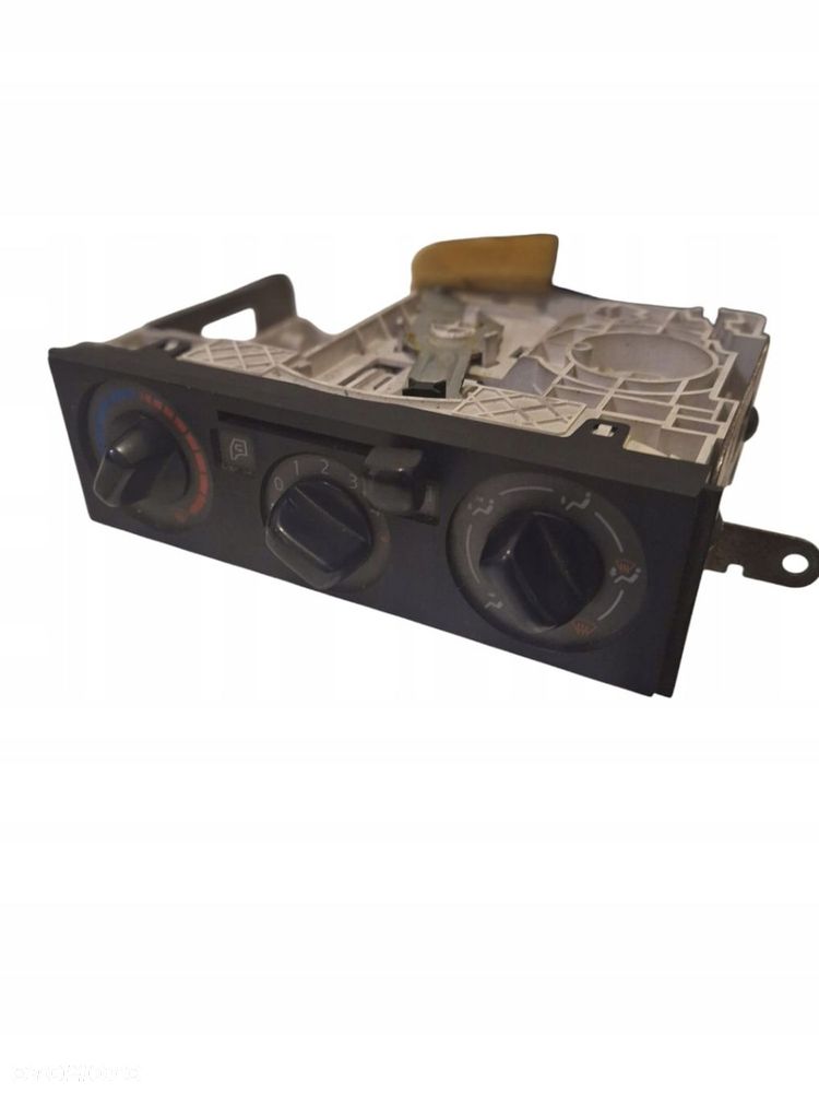 Przełącznik panel sterowania nawiewem Maxity Cabstar 07-23r 27510MB40D - 1