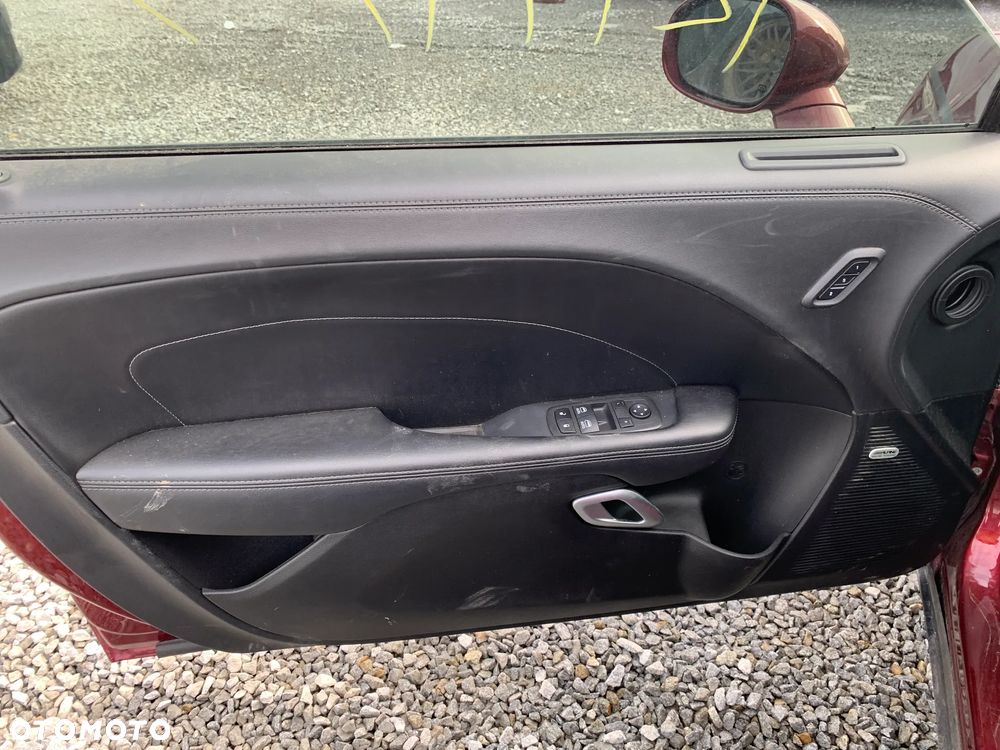 Dodge Challenger - 14