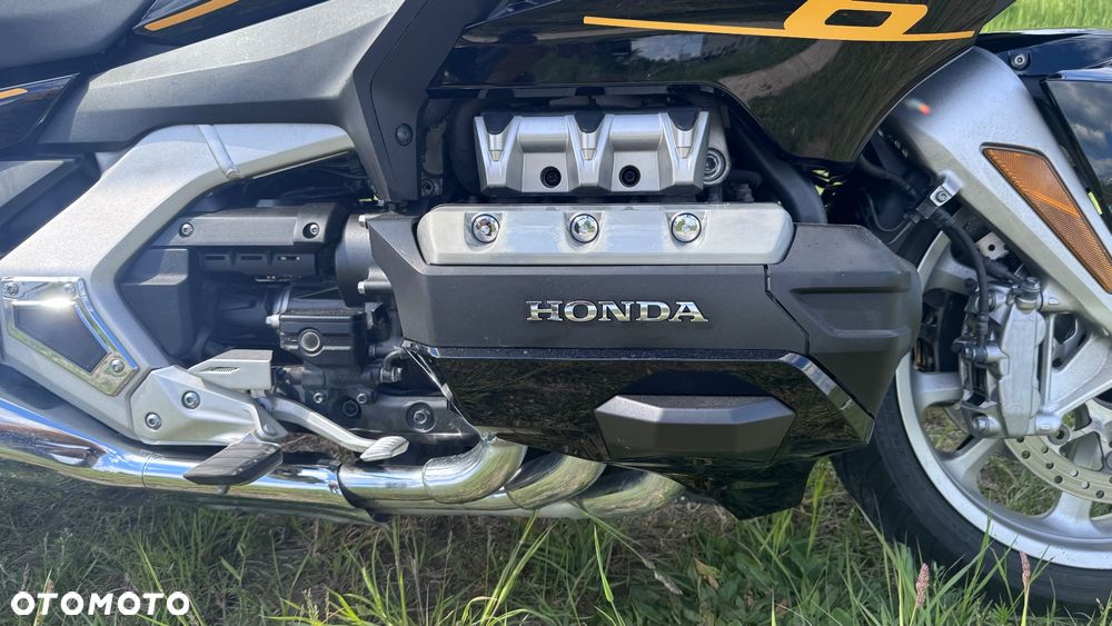 Honda GL - 11