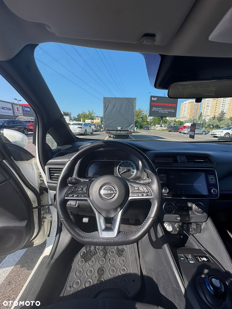 Nissan Leaf 40kWh Acenta - 9