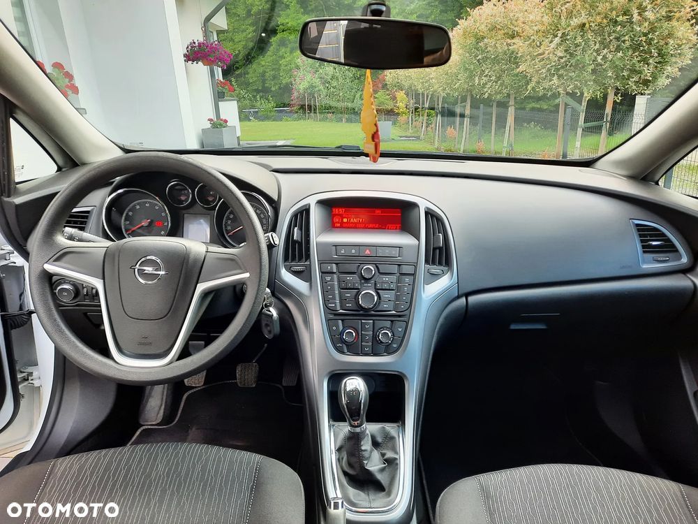 Opel Astra 1.6 Style - 19