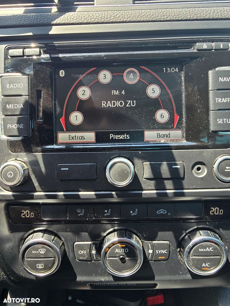 Volkswagen Jetta - 10