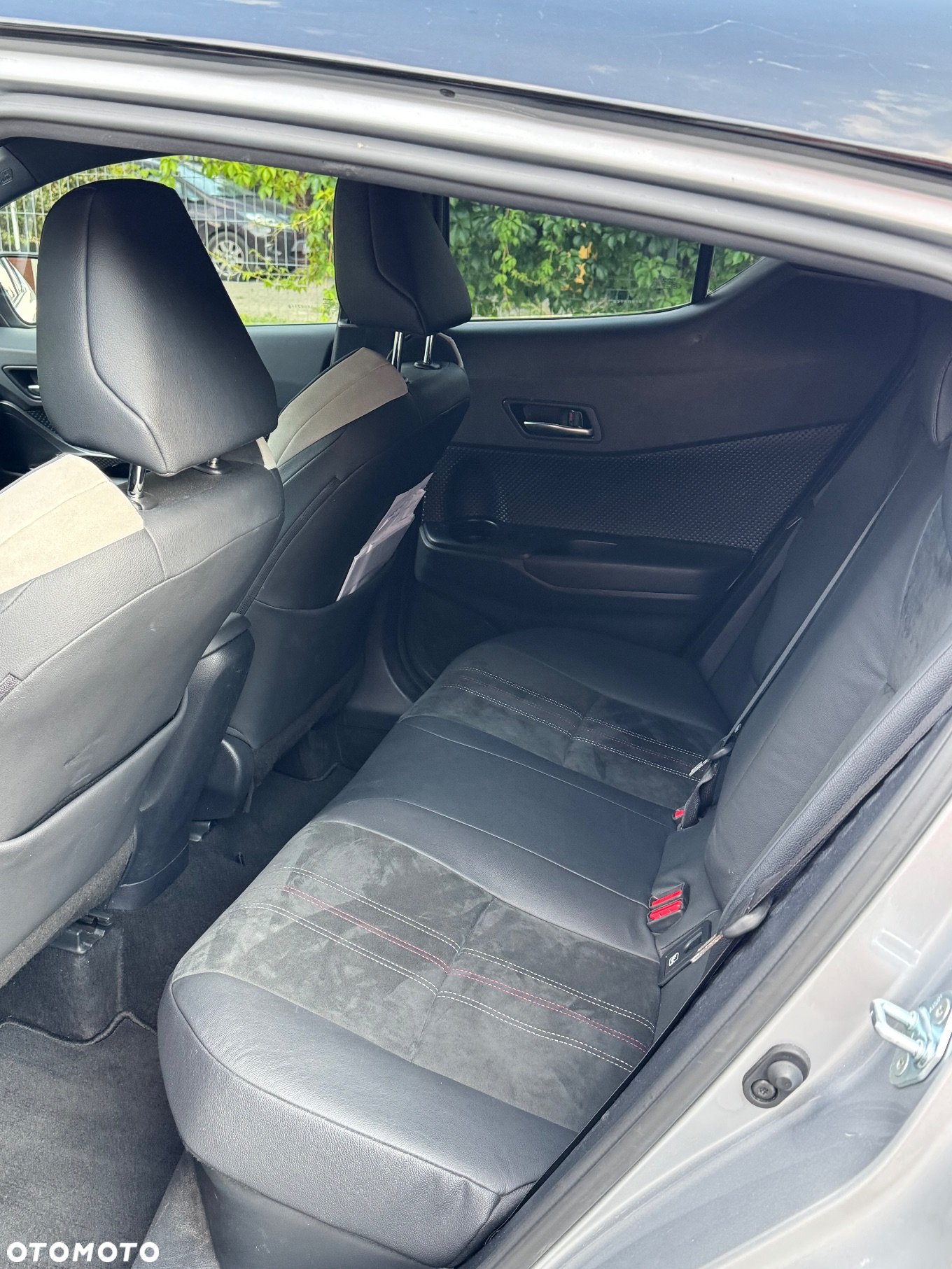 Toyota C-HR 2.0 Hybrid GR Sport - 15