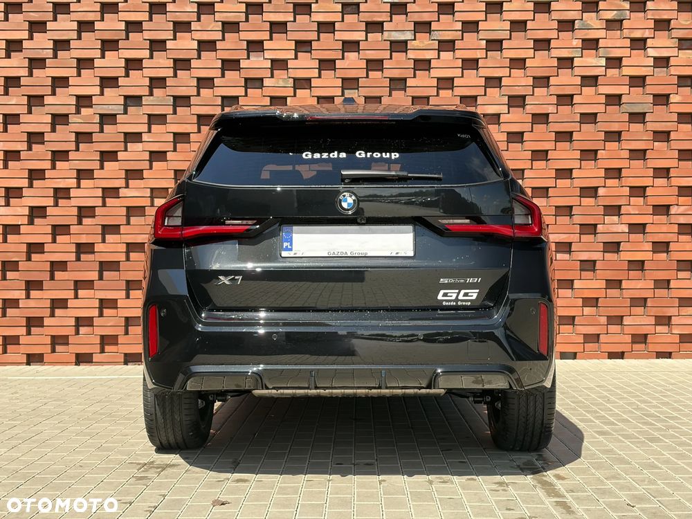 BMW X1 sDrive18i sport - 14
