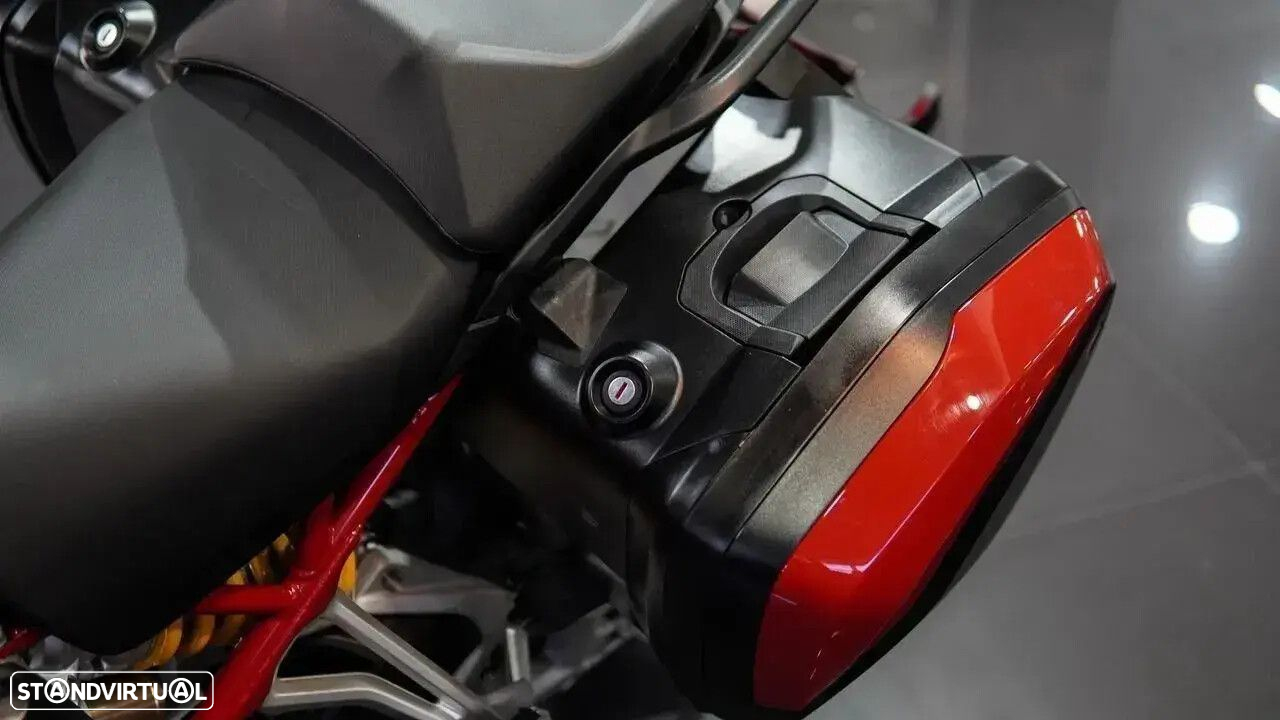 Ducati Multistrada - 42
