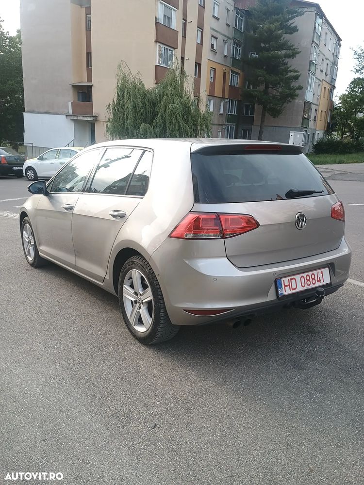 Volkswagen Golf - 4
