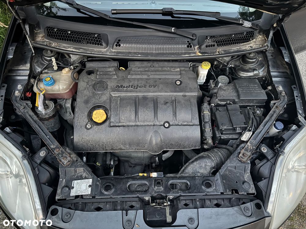 Fiat Bravo 1.9 Multijet Estiva Blue&Me - 10