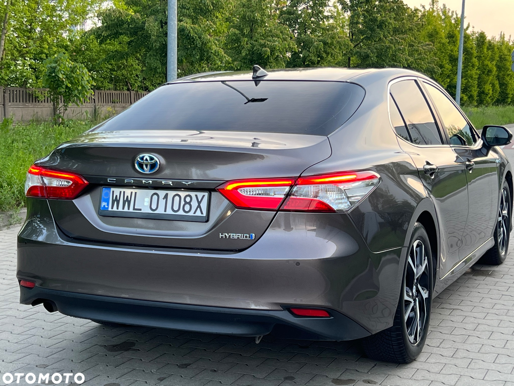Toyota Camry 2.5 Hybrid Comfort CVT - 10