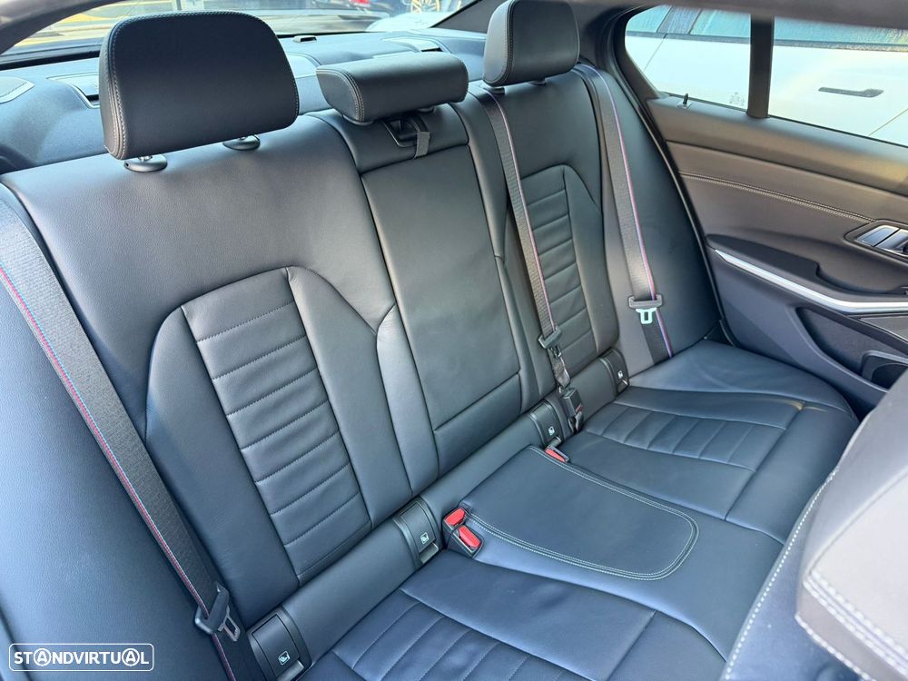 BMW M340 d xDrive - 15