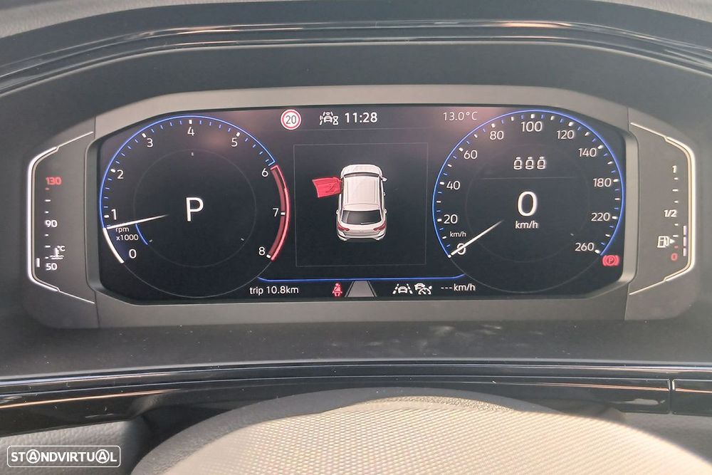 VW T-Roc 1.5 TSI Black Style DSG - 9