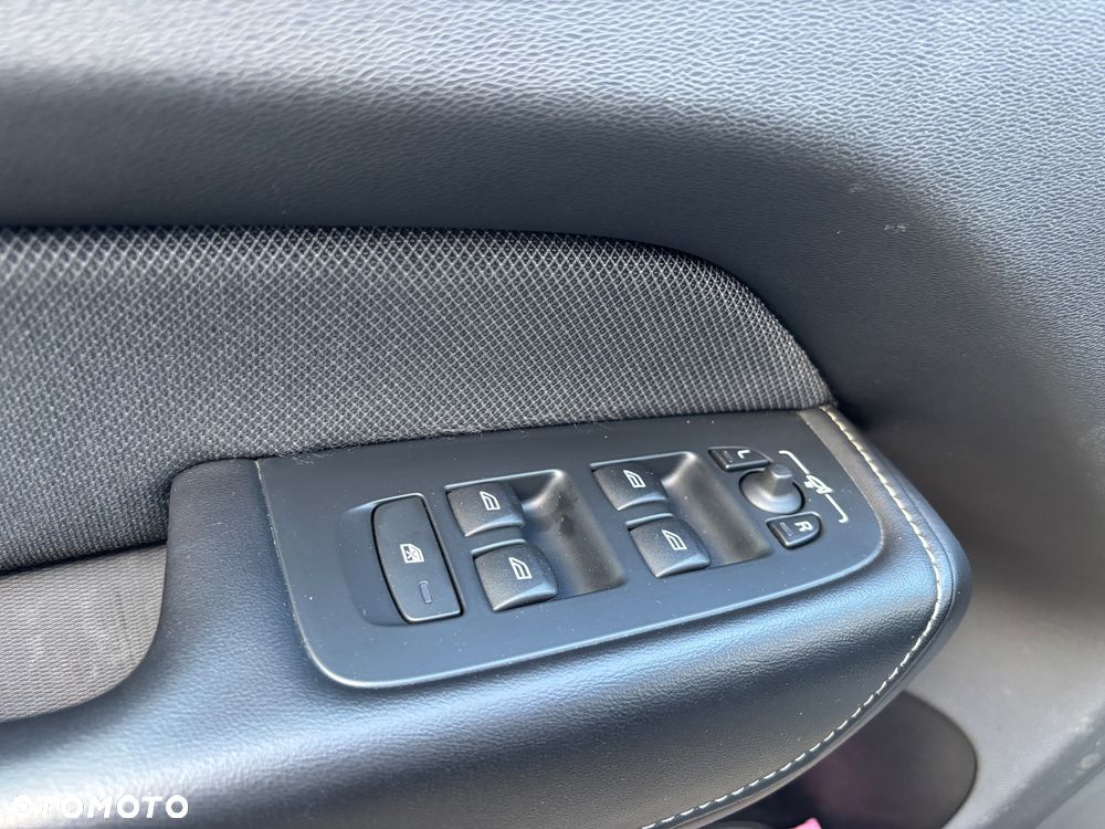 Volvo XC 60 T8 AWD Geartronic Polestar Engineered - 17