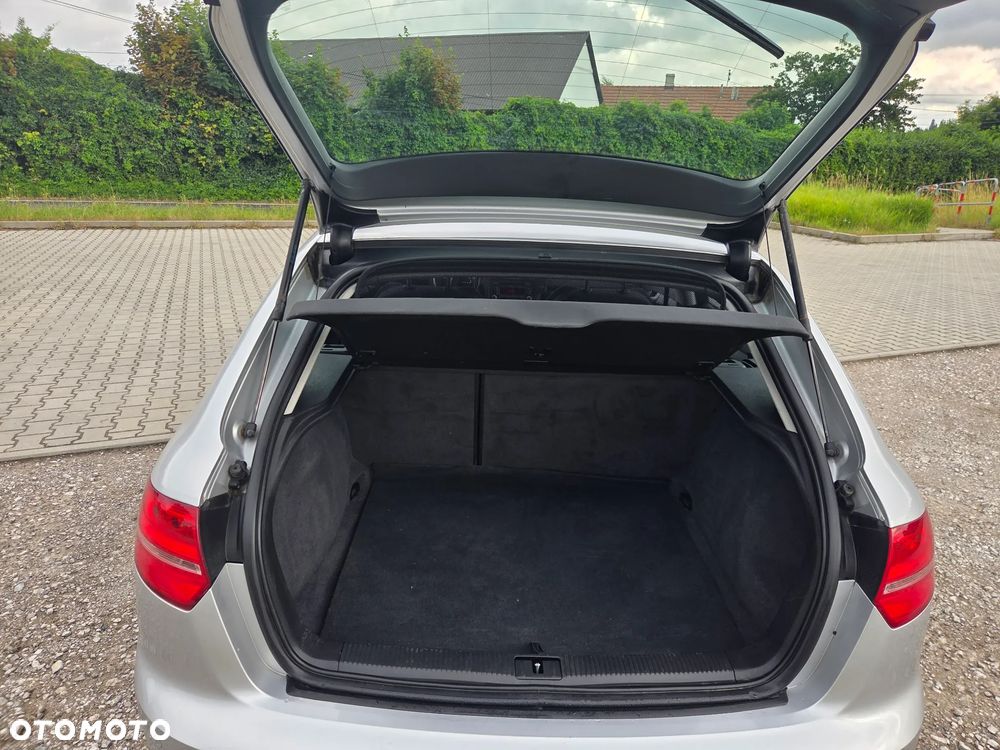 Audi A3 Sportback 1.8 TFSI Quattro Ambiente - 19