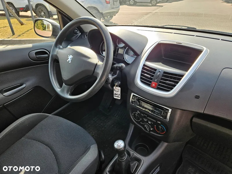 Peugeot 206 - 9