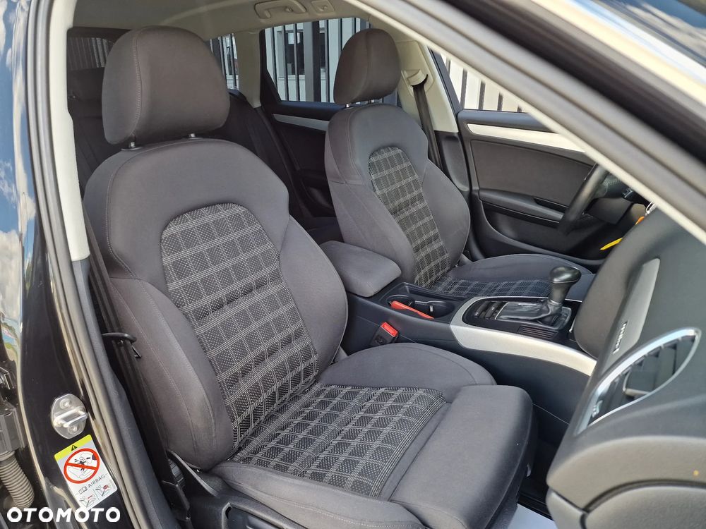 Audi A4 Avant - 25