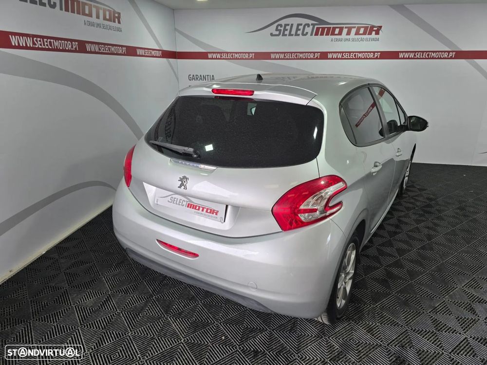Peugeot 208 1.4 HDi Active - 6