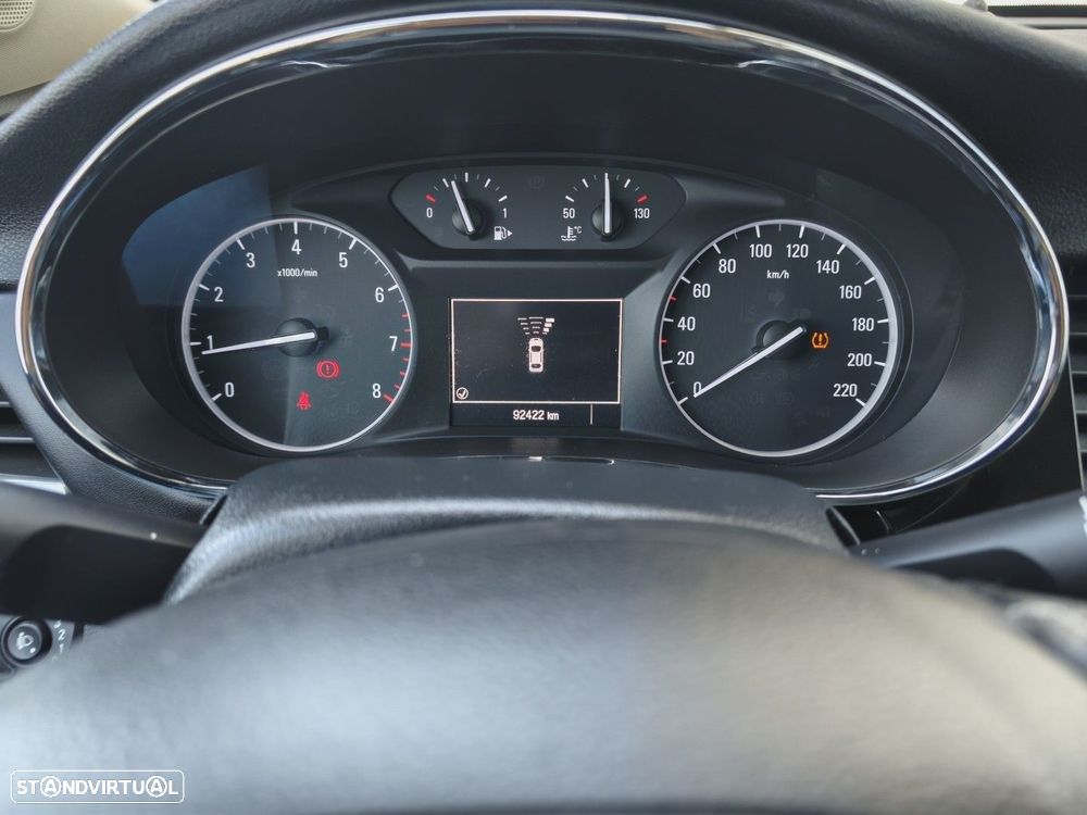 Opel Mokka X 1.4 T Innovation GPL - 34