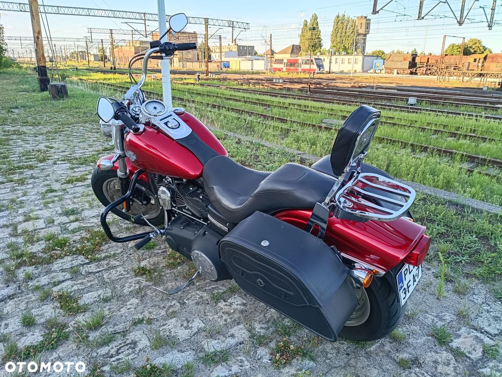 Harley-Davidson Dyna Fat Bob - 4