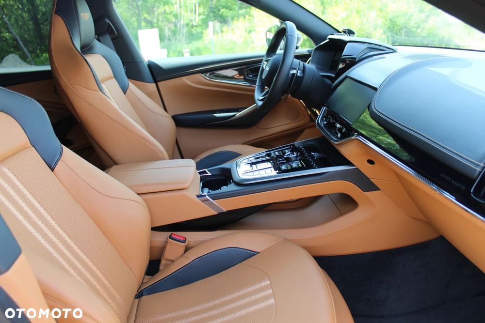 Aston Martin DBX707 - 22