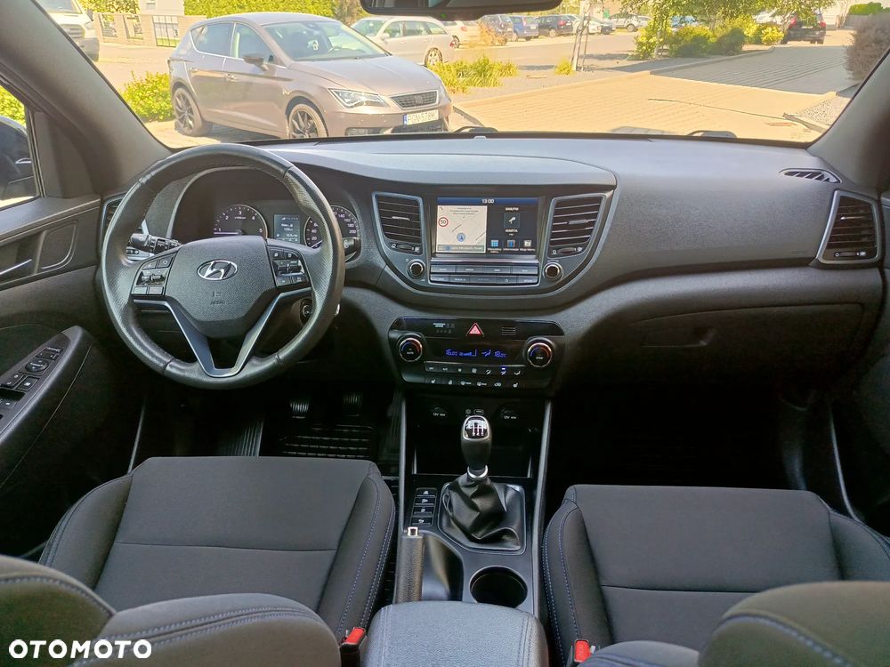 Hyundai Tucson blue 1.7 CRDi 2WD Passion Plus - 10