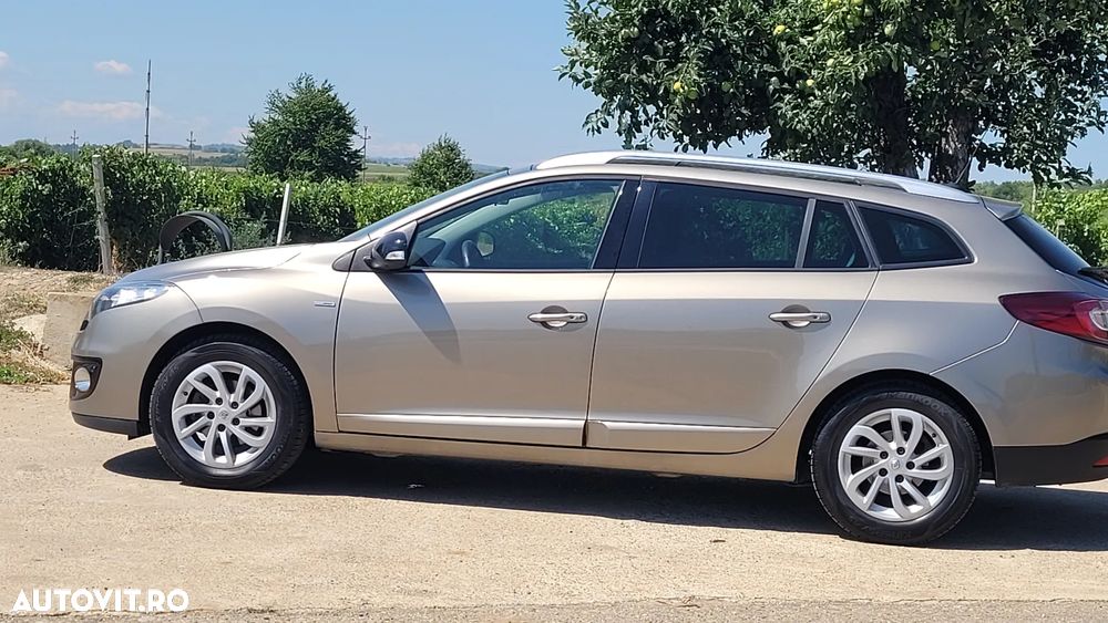 Renault Megane ENERGY dCi 110 Start & Stop Bose Edition - 12