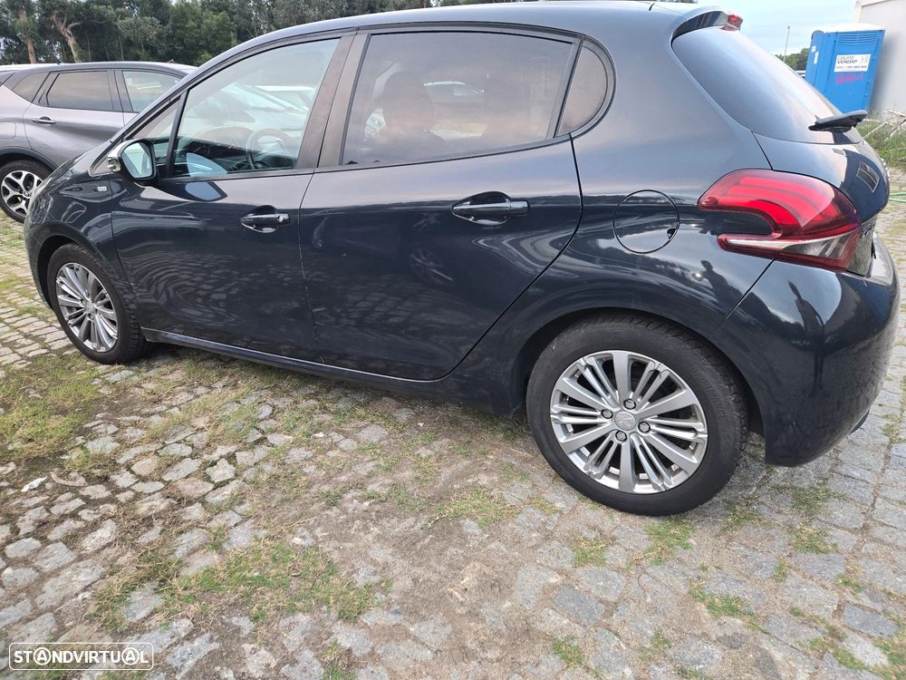 Peugeot 208 1.2 PureTech Active - 2