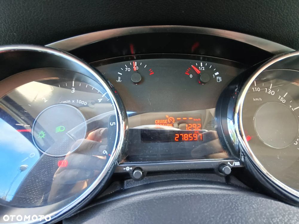 Peugeot 5008 1.6 HDi Premium - 15