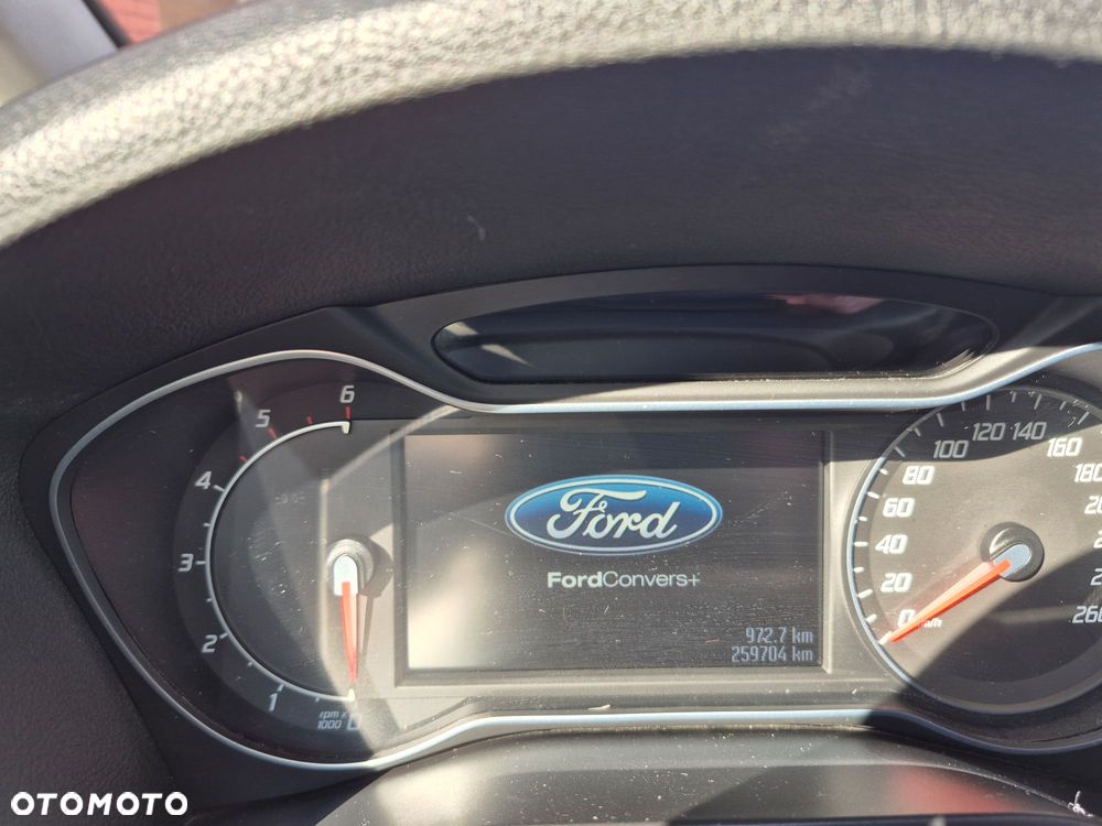 Ford Galaxy 2.0 TDCi Titanium - 12