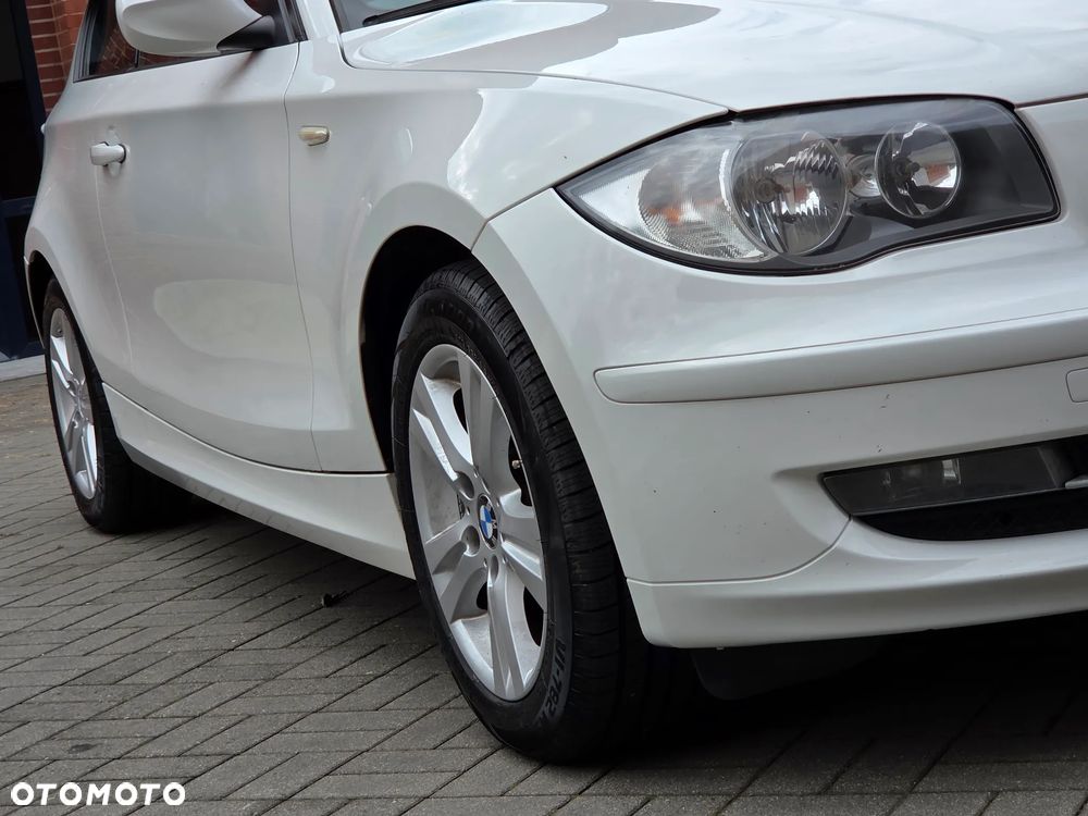 BMW Seria 1 116d DPF Edition Sport - 13
