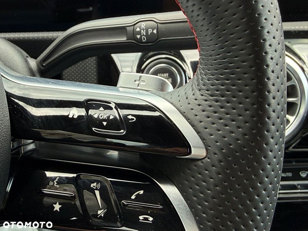 Mercedes-Benz CLA 180 AMG Line 7G-DCT - 21