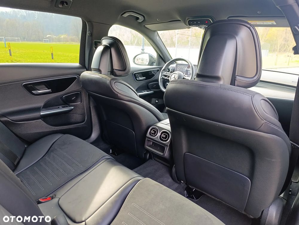 Mercedes-Benz Klasa C 220 d 9G-TRONIC AMG Line - 18