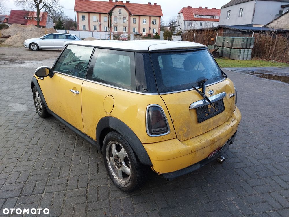 MINI Cooper 2007rok 1,6 benzyna na części - 13