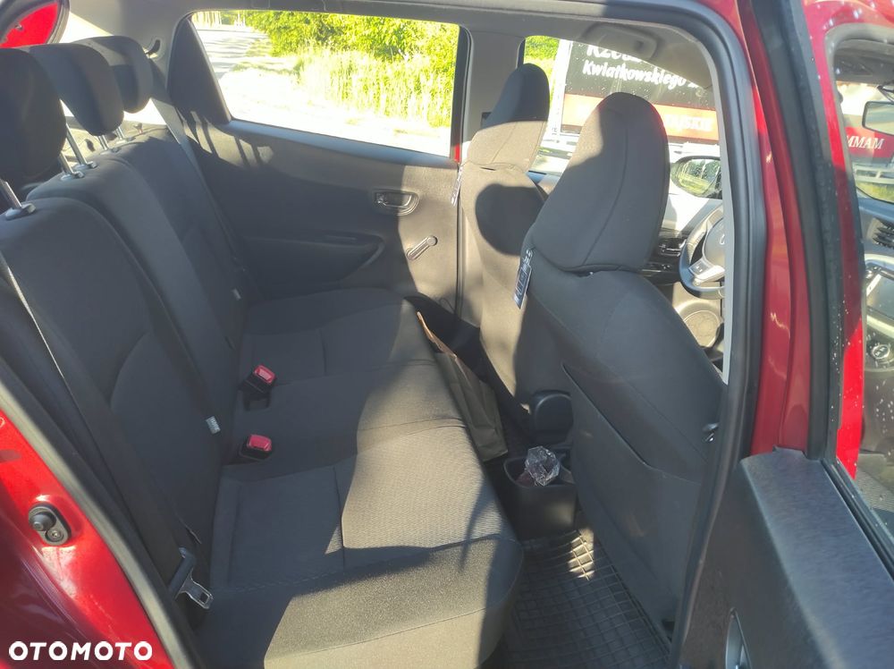 Toyota Yaris - 5