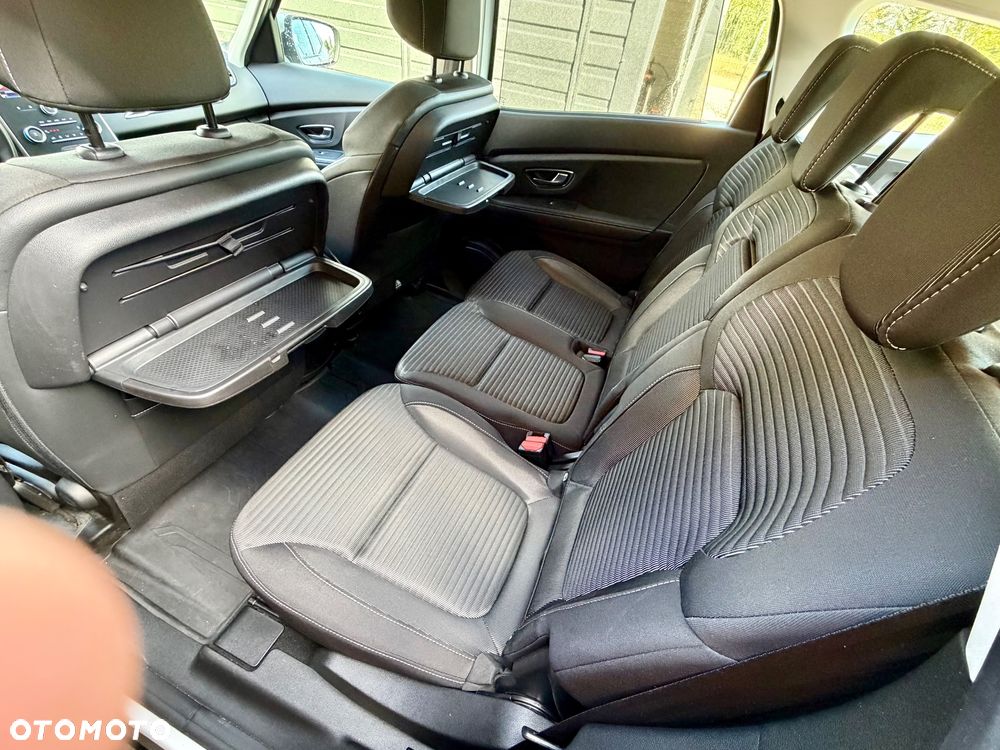 Renault Grand Scenic BLUE dCi 120 BUSINESS EDITION - 27