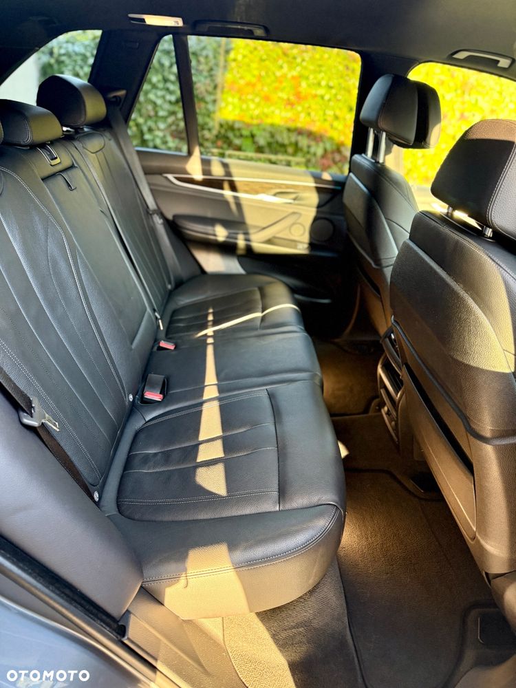 BMW X5 xDrive40d - 11