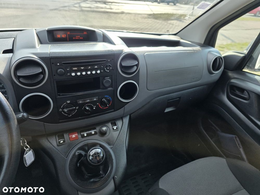 Peugeot Partner Long-5 osobowy - 10