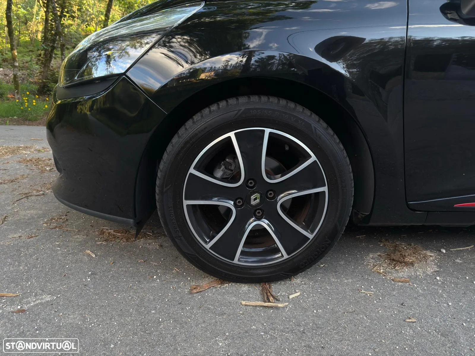 Renault Clio Energy dCi 90 Start & Stop Intens - 17