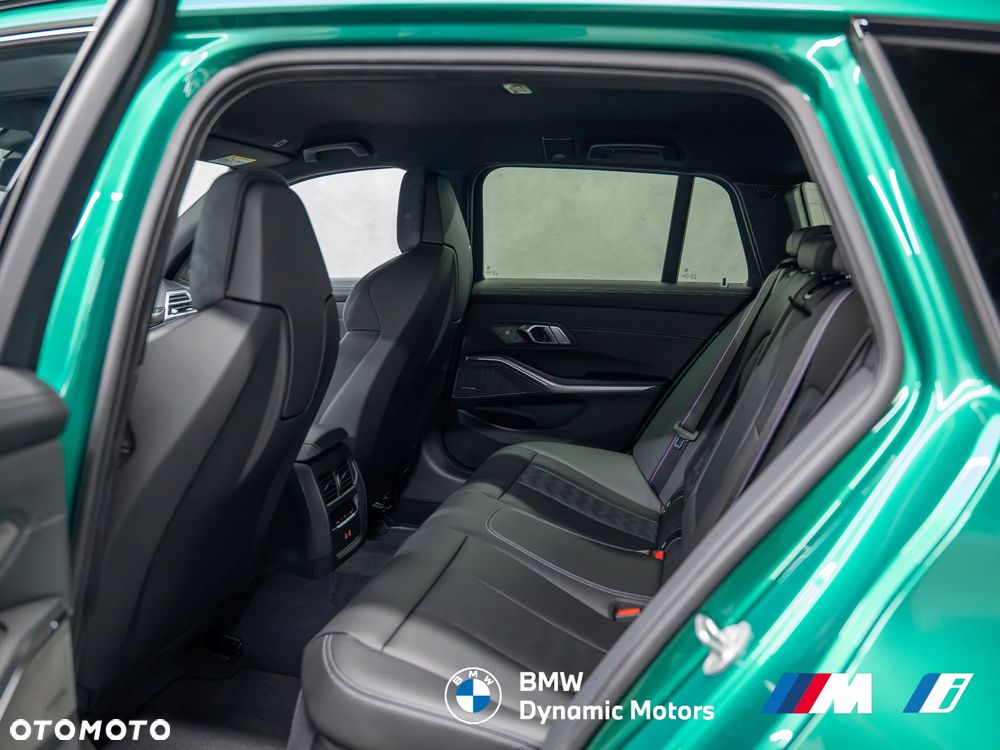 BMW M3 Competition M xDrive - 26
