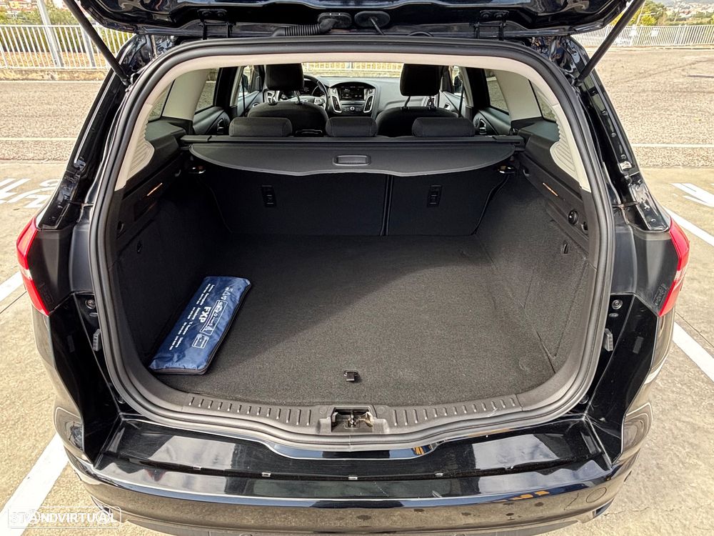 Ford Focus SW 1.5 TDCi Titanium - 17