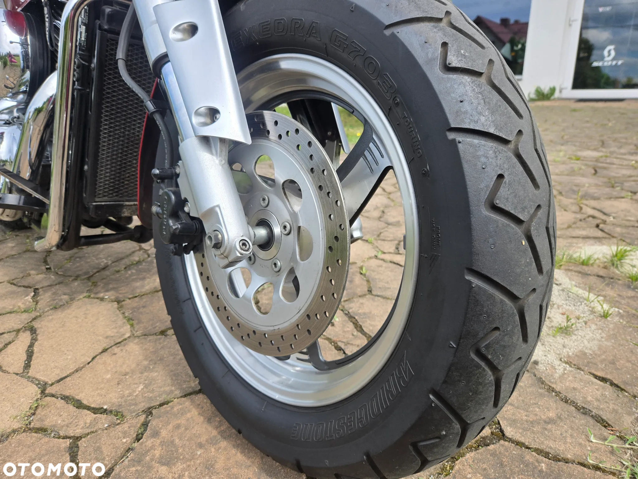 Suzuki VZ - 21