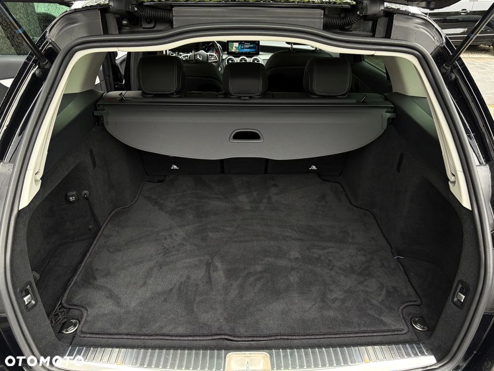 Mercedes-Benz Klasa C 220 d 9G-TRONIC - 36