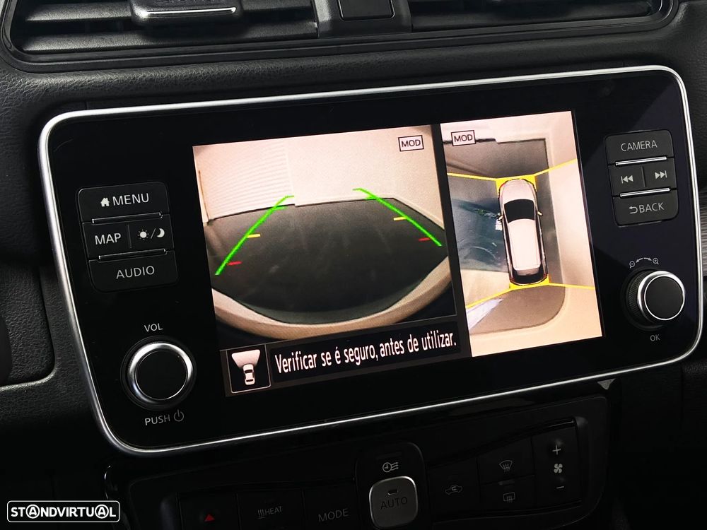 Nissan Leaf N-Connecta - 18