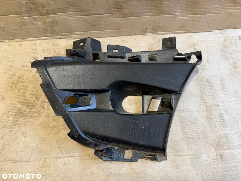 Ślizg mocowanie zderzaka przód wlot Renault Captur II 2019-  prawy 628108507R lewy 628113210R OE - 1