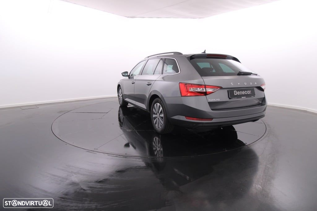 Skoda Superb Break 2.0 TDI Ambition DSG - 5