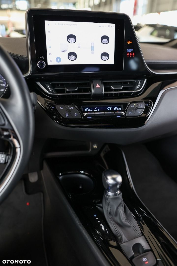 Toyota C-HR - 27