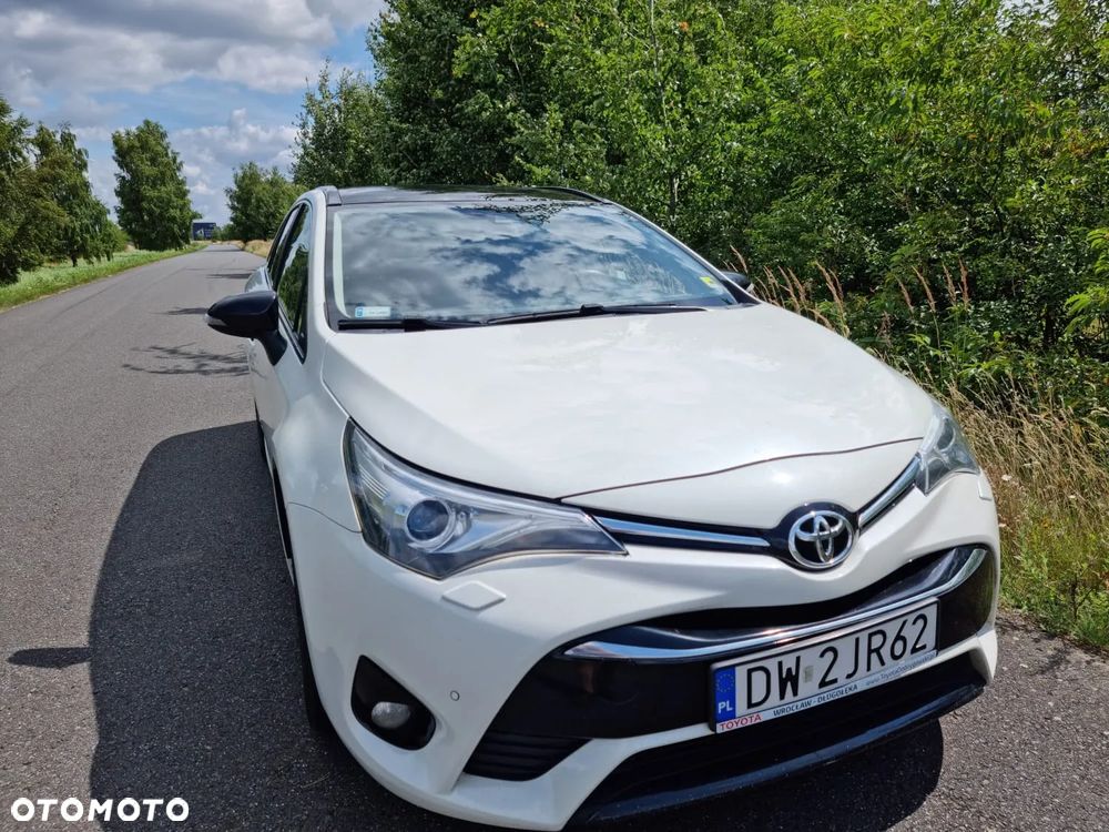 Toyota Avensis 1.8 Selection MS - 3