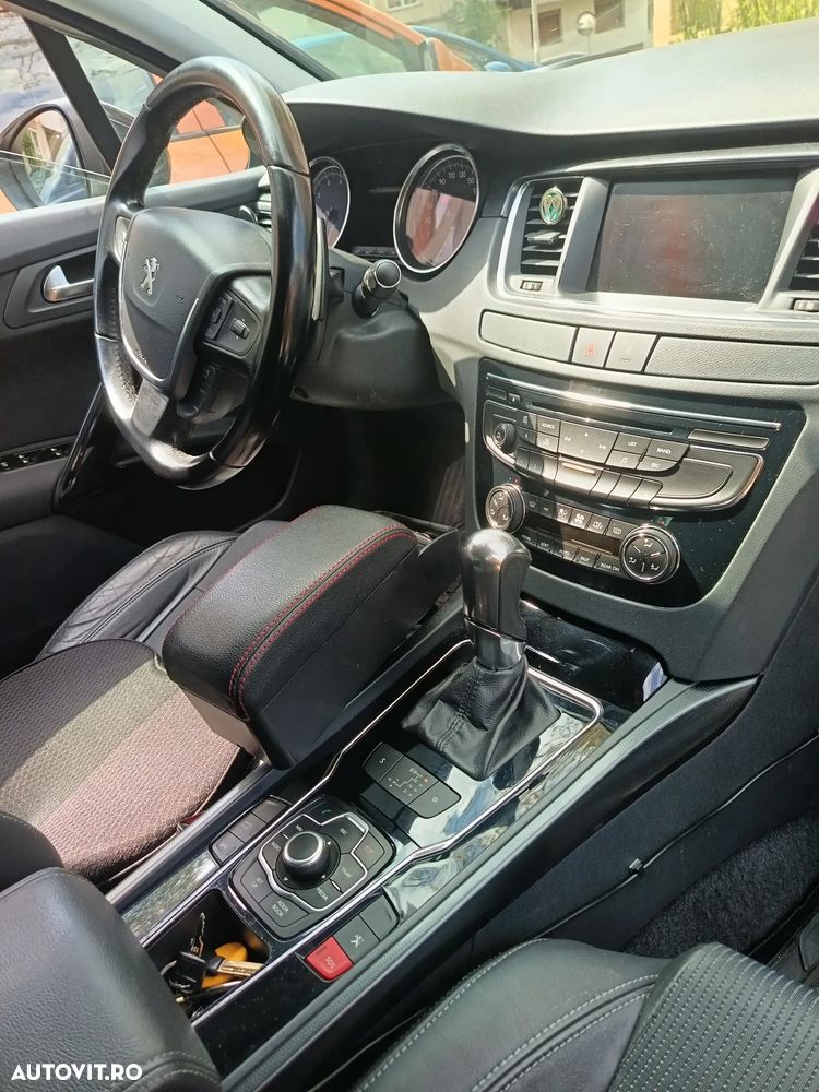 Peugeot 508 1.6 THP BVA Allure - 10