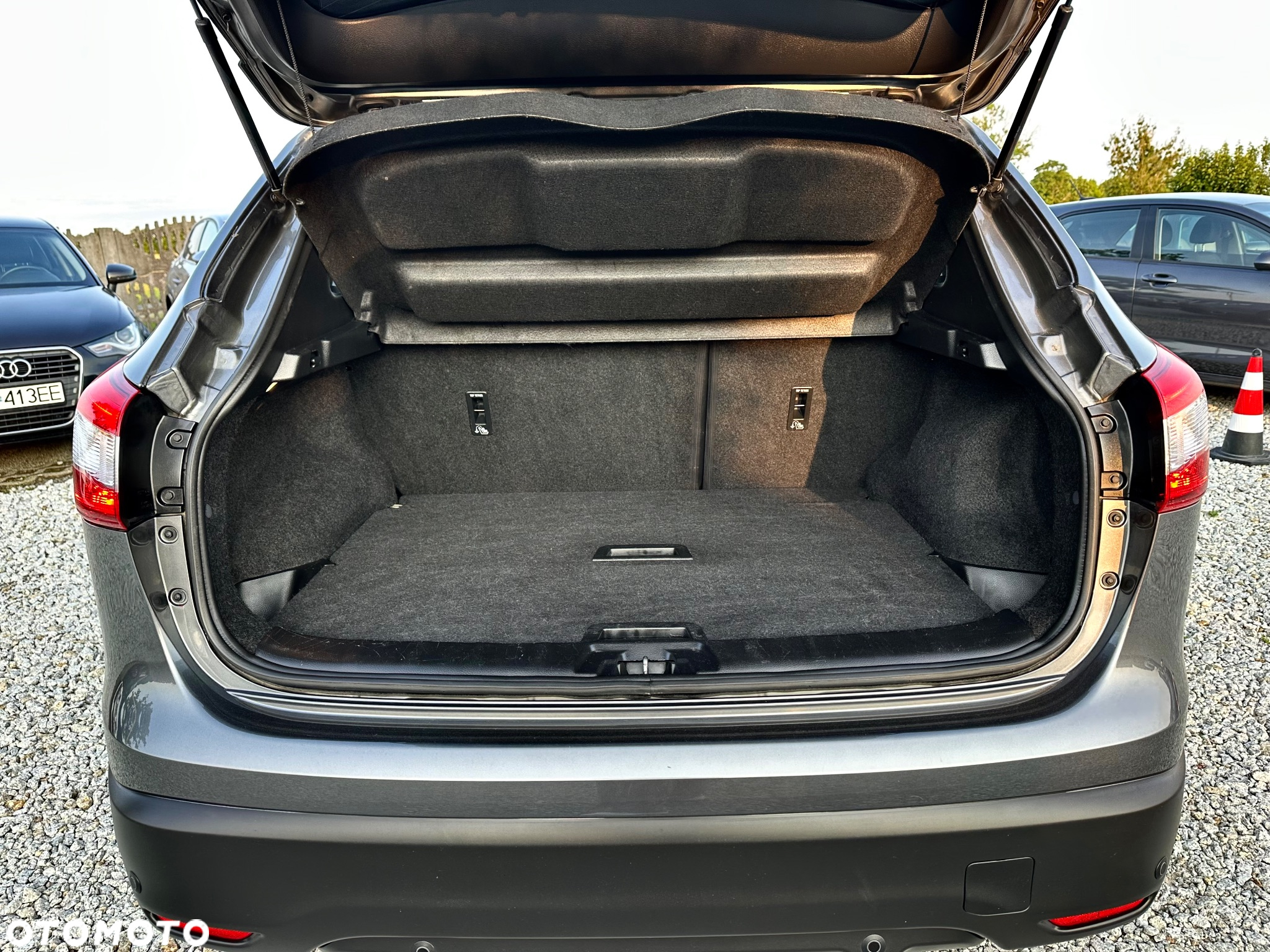 Nissan Qashqai 1.5 dCi Tekna EU6 - 18
