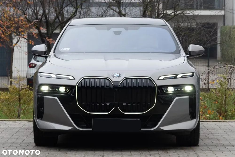 BMW Seria 7 - 4