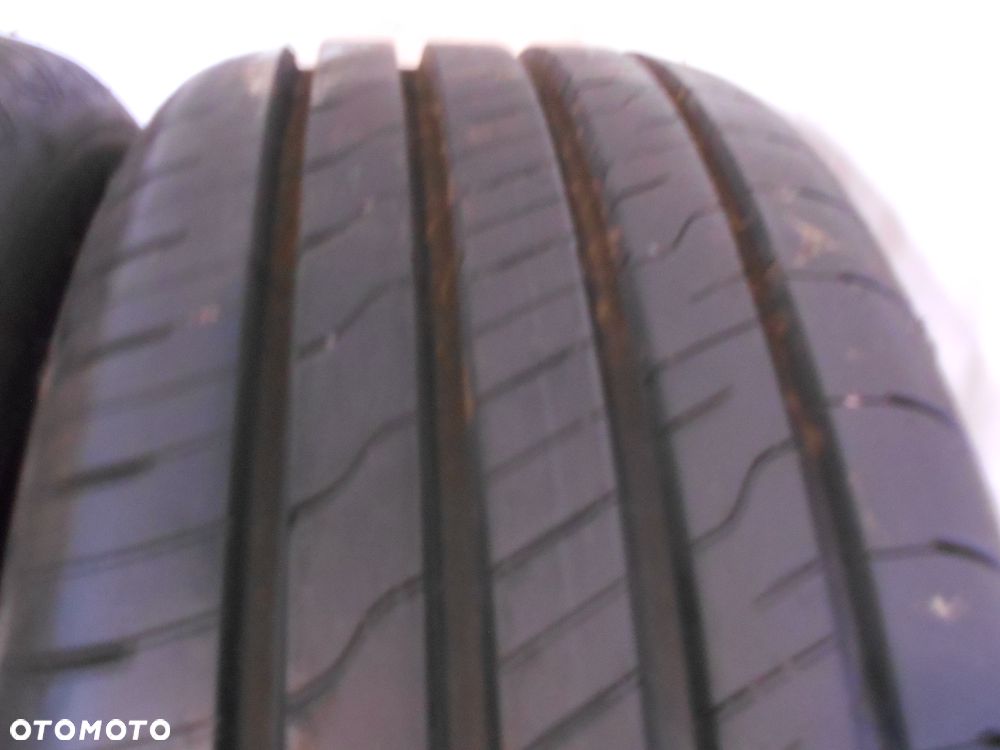 OPONY 205/60R16 GOODYEAR EFFICIENT GRIP PERFORMANCE 2 DOT 4823 /  5019 8MM - 4